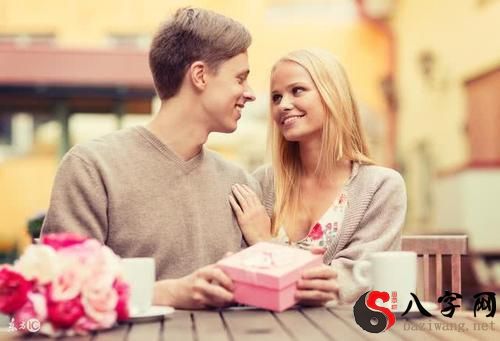 梦见暗恋对象嫁人